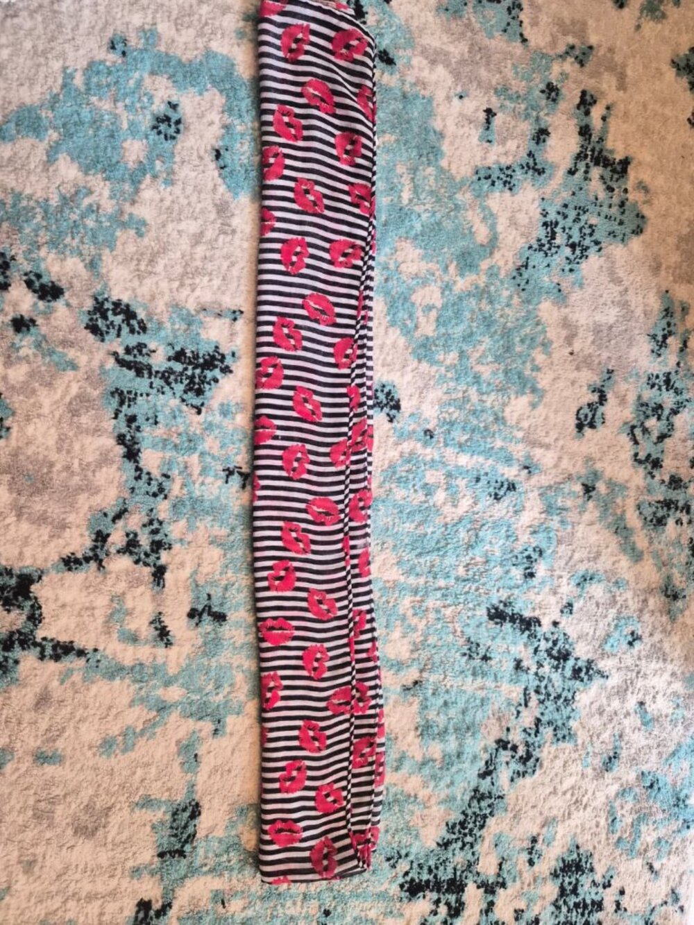 Striped Kiss Mark Scarf